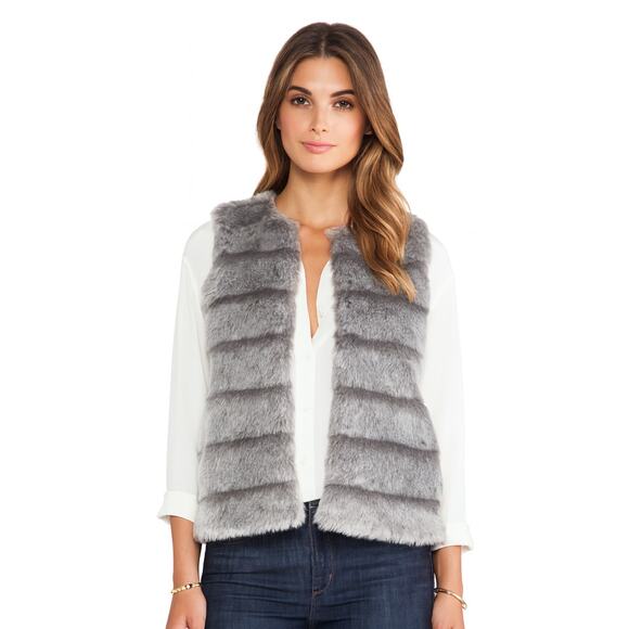 JOIE Sterling Faux Fur Vest | Cottagecore Boho Dreamy Soft Fall Layering Piece - Picture 3 of 11
